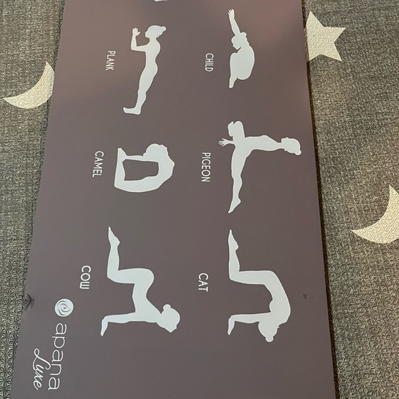 Purple Yoga Knee Mat NEW - Picture 3 of 5